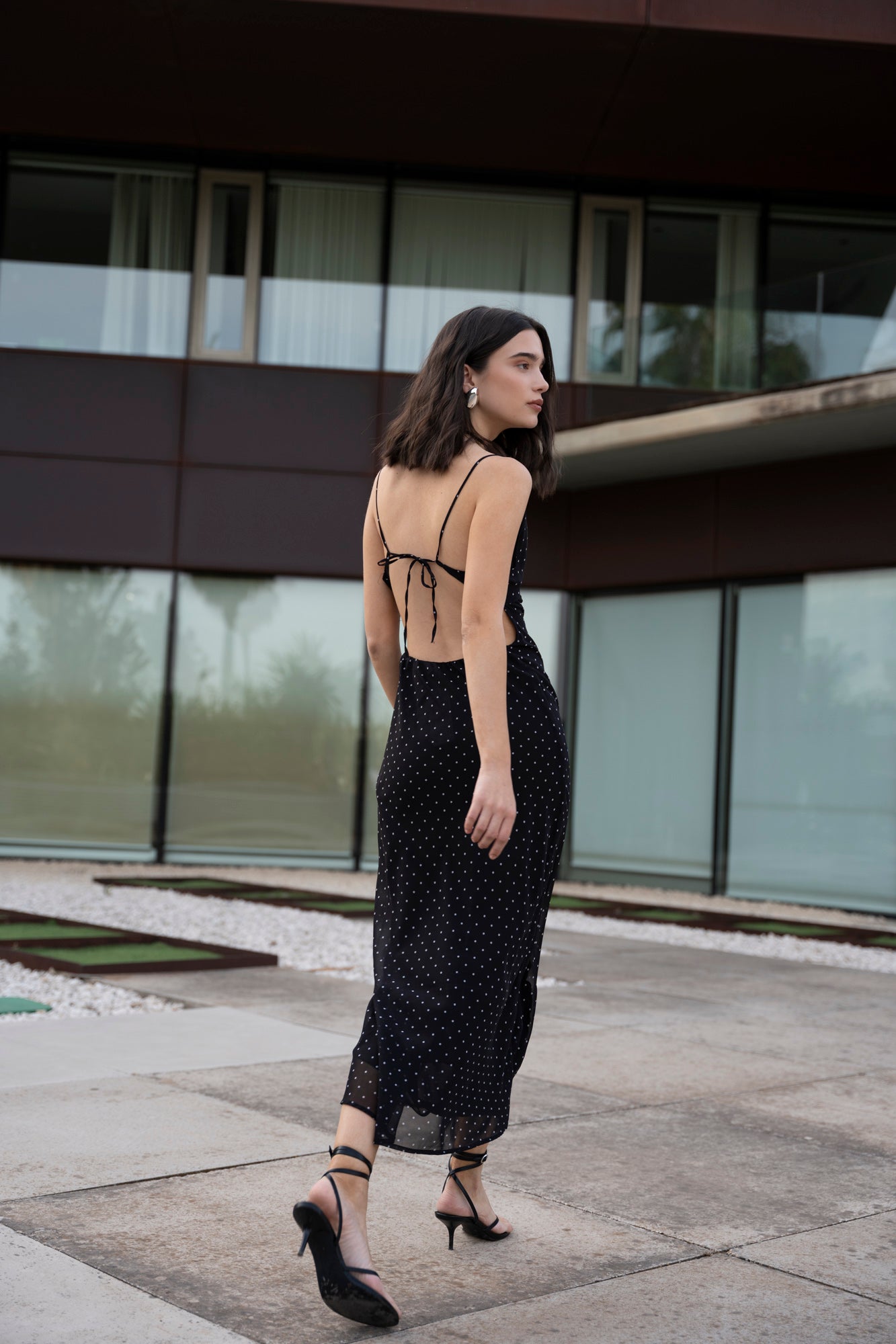 Vestido midi lunares